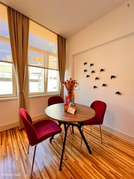 Apartamento com 1 quartos - localizado em Santo Ildefonso Porto