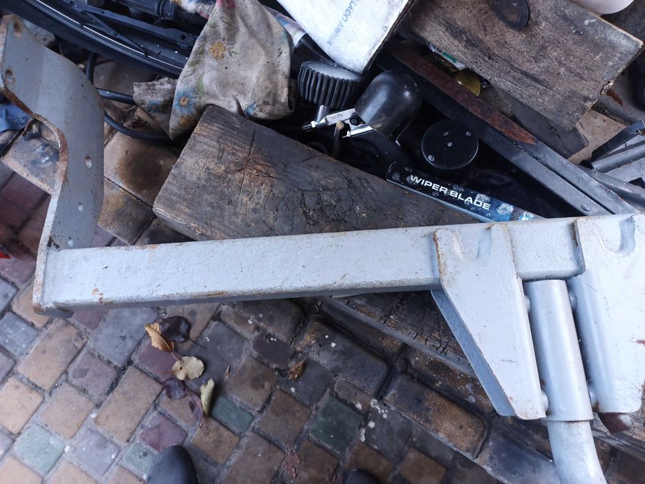 Фаркоп для Subaru Libero