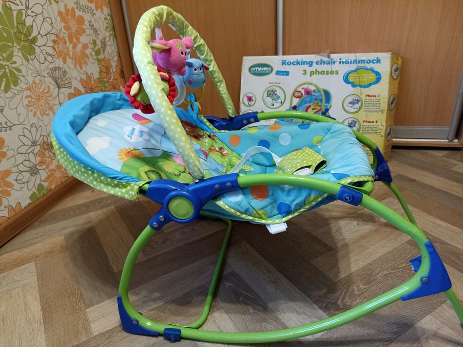 Шезлонг-качалка от 0-3 года. Кроватка- креселко