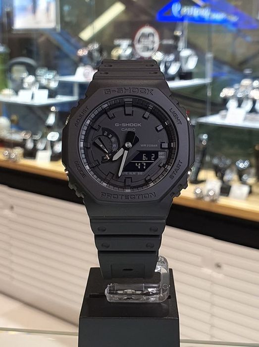 Casio G-Shock GA-2300-1AER — класичний чорний