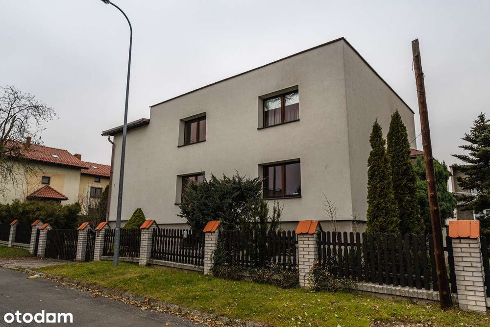 Na wynajem dom dla pracowników lub firm!! 264 m2, 8 pokoi!!