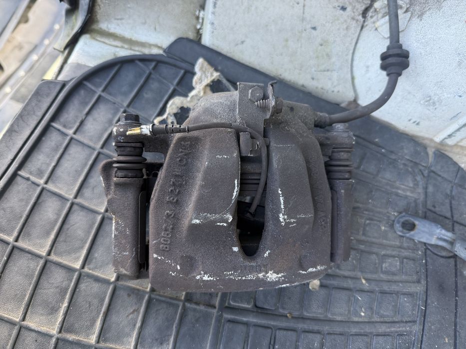 PINÇA DE TRAVAO FRENTE ESQUERDA CITROEN JUMPY 2.0 HDI ANO 2004
