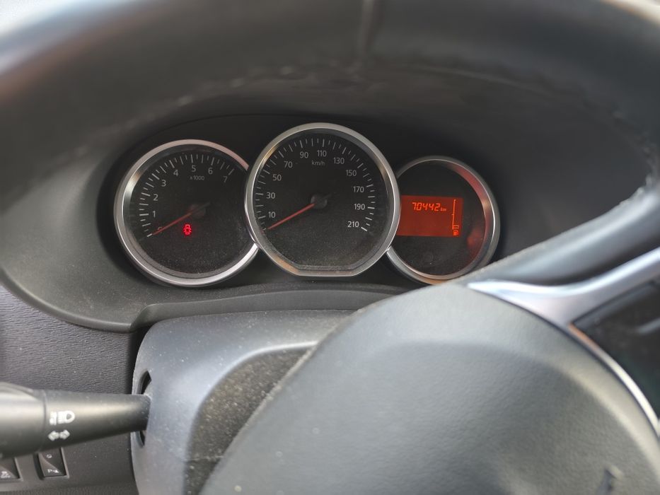 Dacia Lodgy 1,6 benz. 102KM