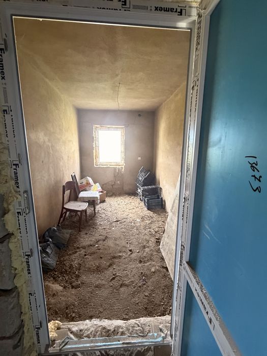 Продаж Дома та  земельної ділянки 0,25 га  с. Каравелово