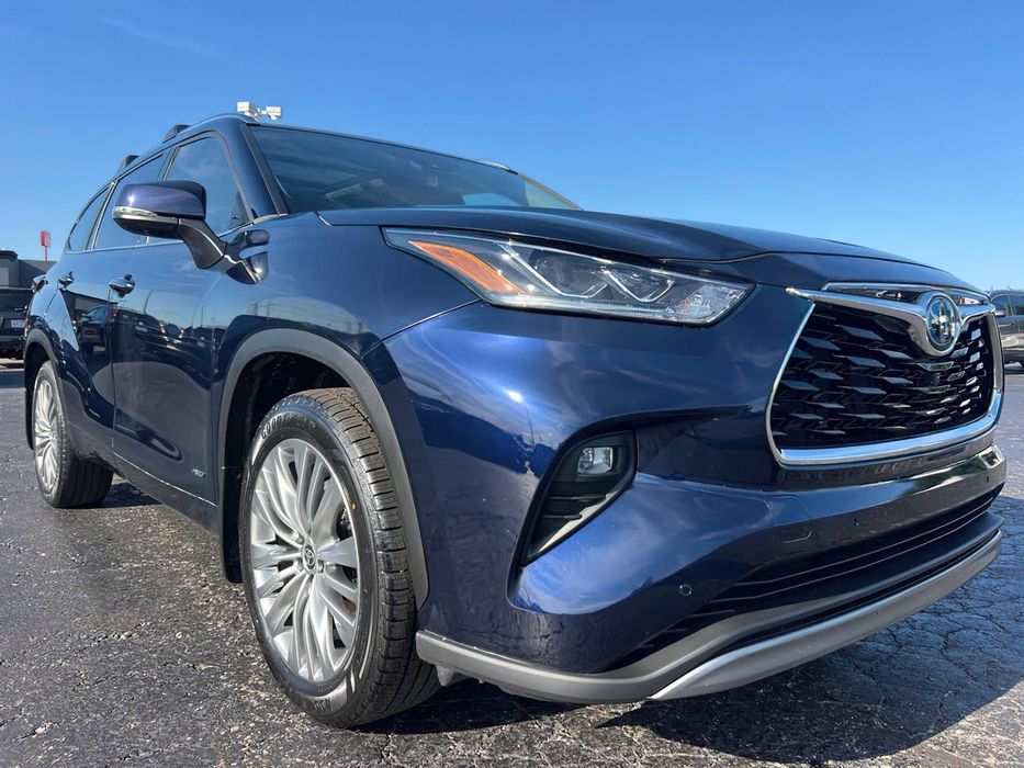 Toyota Highlander Hybrid Platinum      2022