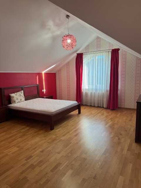 Оренда будинка, 240 м2, Київська обл. Обухівський р-н, с.Ходосівка