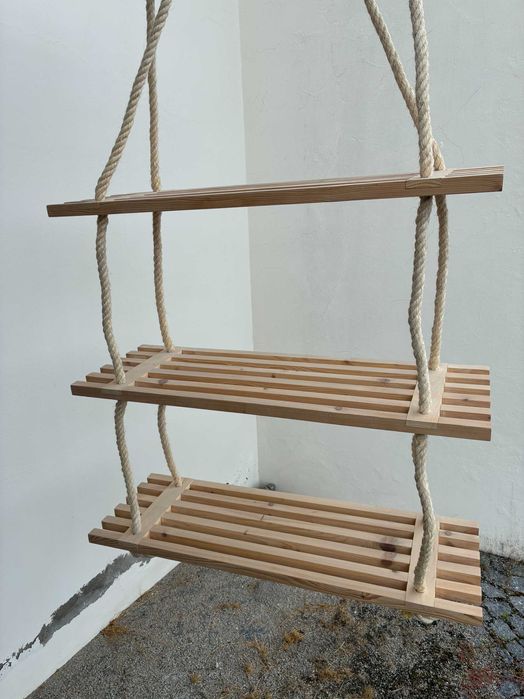 Estantes suspensas de decoração - Qtd. 2 Und.