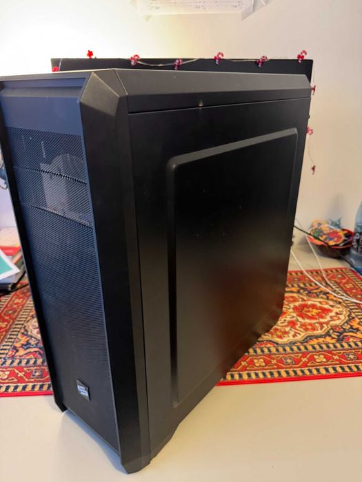 i7-9700k; PSU 600W; Obudowa Regnum RG4T - Komputer