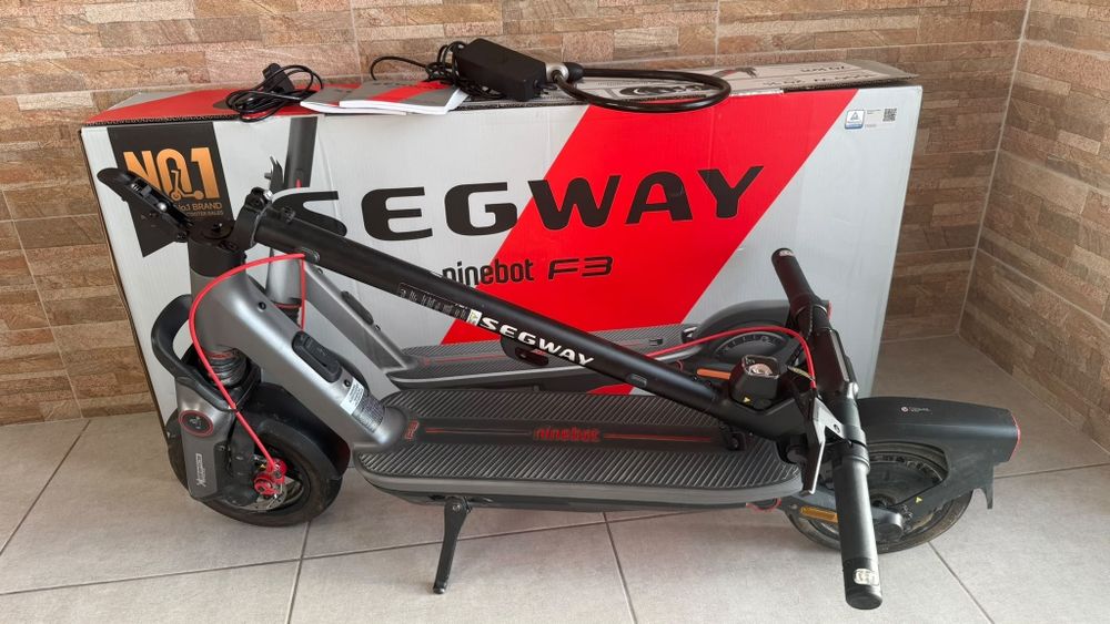 TROTINETE Segway eKickscooter Ninebot F3