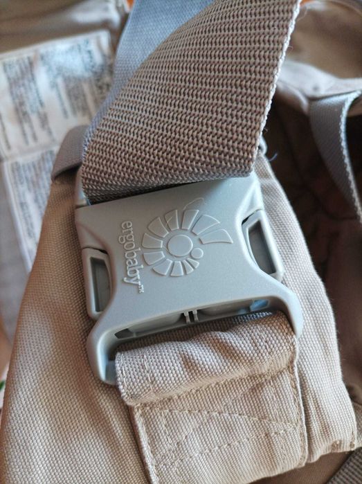 Marsúpio porta bebés da Ergobaby