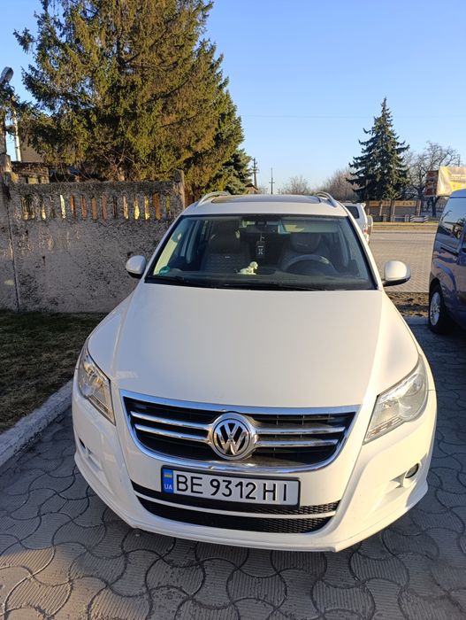 Продам автомобиль WW Тигуан R-lai