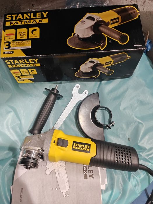 Szlifierka kątowa Stanley Fatmax