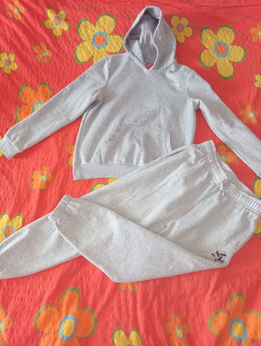 Костюм спортивний