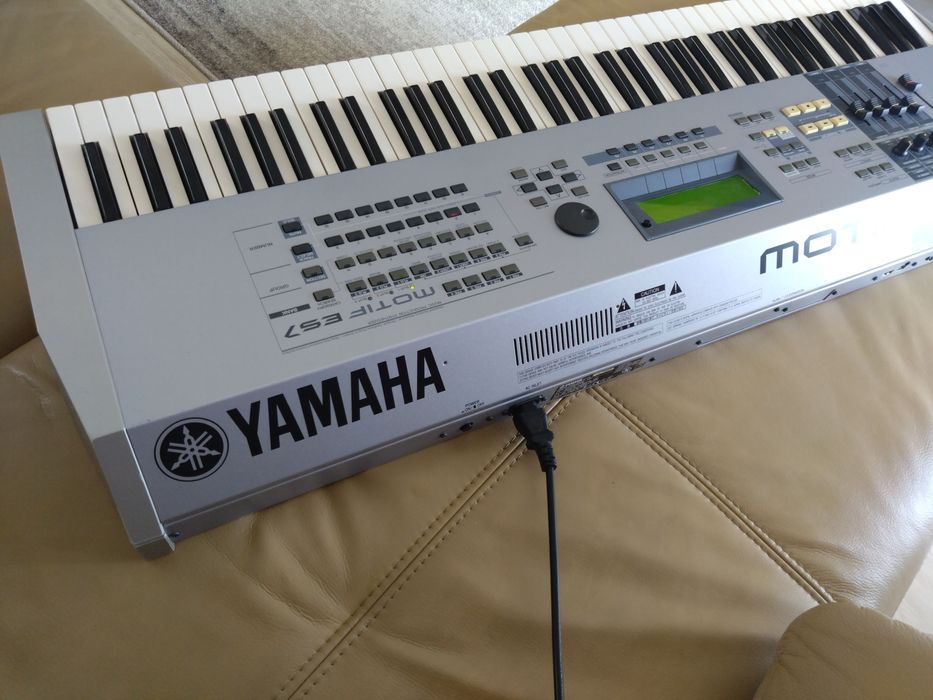 Yamaha Motif es7