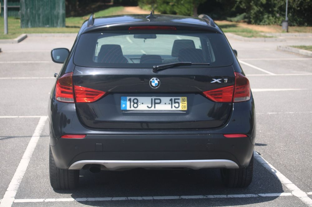 carro Bmw x1 2010