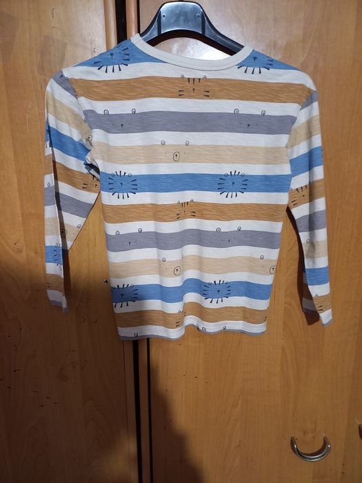 Sprzedam bluzkę dla chłopca