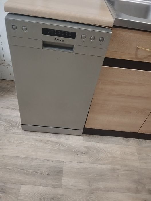 Sprawna zmywarka Amica wolnostojąca 45 cm