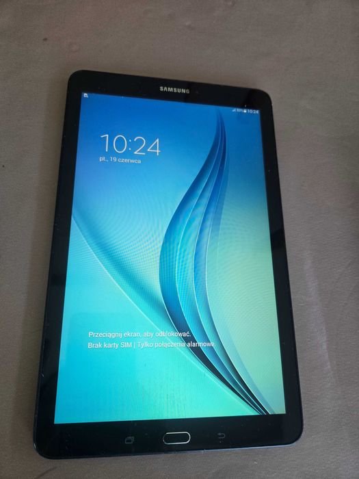 Tablet Sqmsung Galaxy Tab E