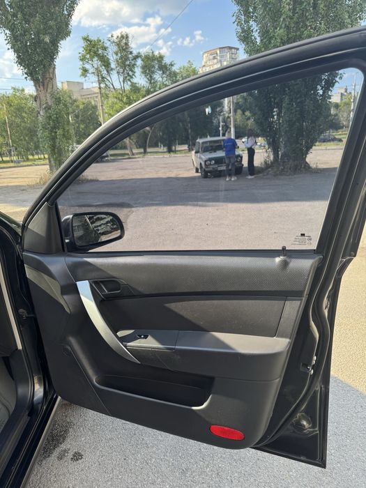 Продам Шевроле АВЕО 1.5LS