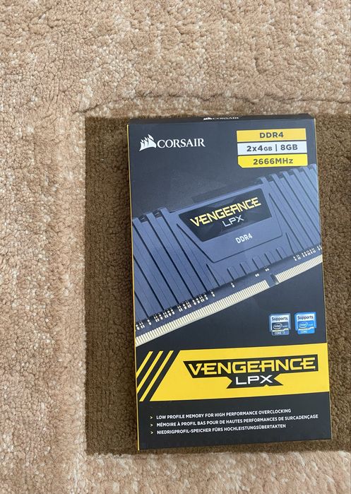 DDR4 2x4GB 2666MHz Corsair Vengeance