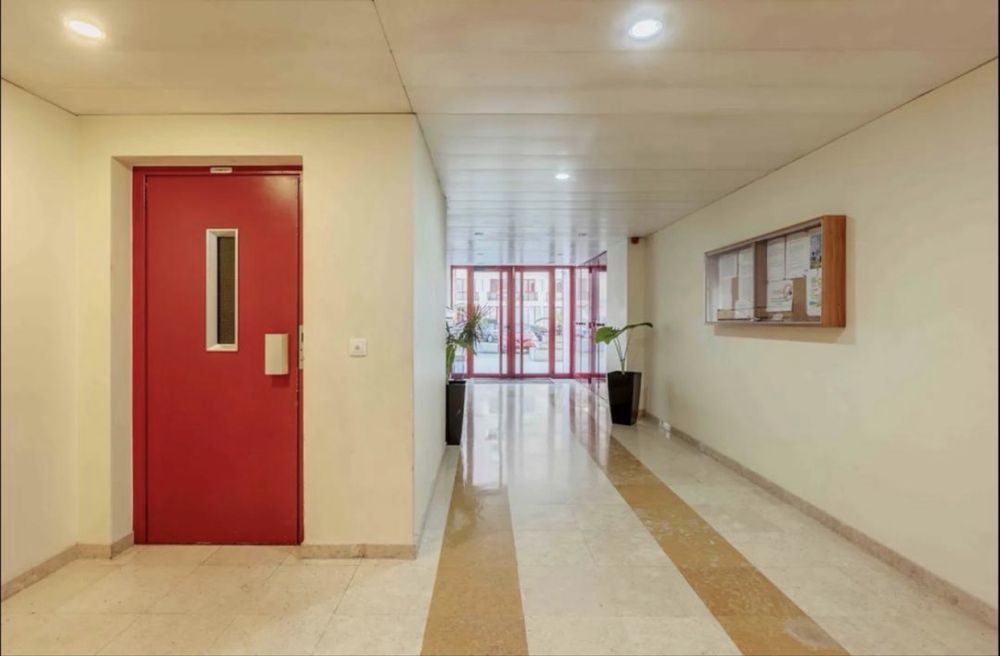 Quartos mobilados nas Laranjeiras com despesas incluídas – entrada em setembro