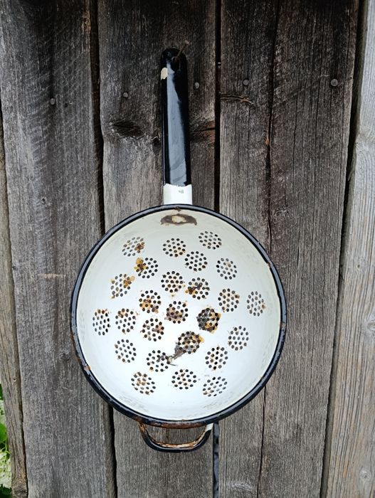 Polski emaliowany cedzak durszlak retro vintage