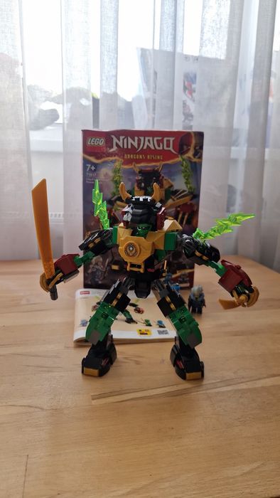 Конструктор LEGO Ninjago 71817 Робот стихійної сили Ллойда