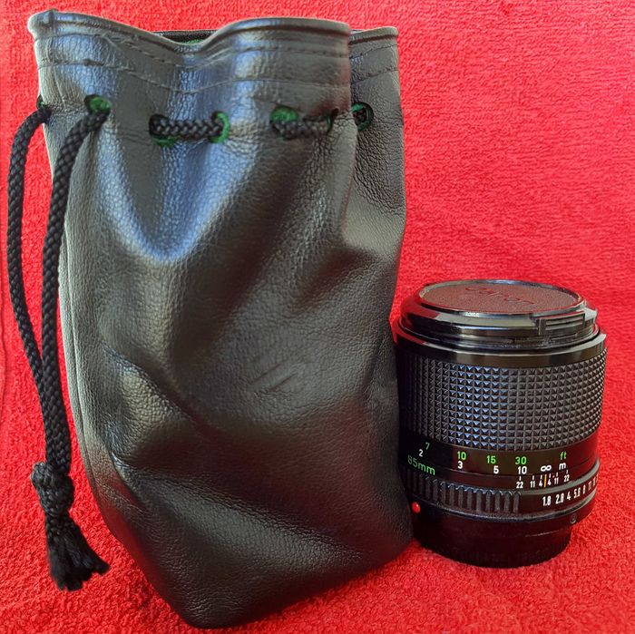 Об'єктив Canon nFD 85mm f/1.8. Легендарний "портретник". Made in Japan