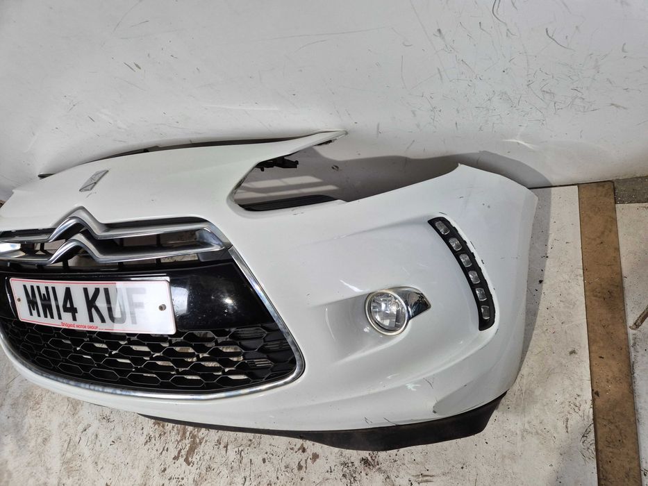 Citroen DS3 zderzak przedni przód