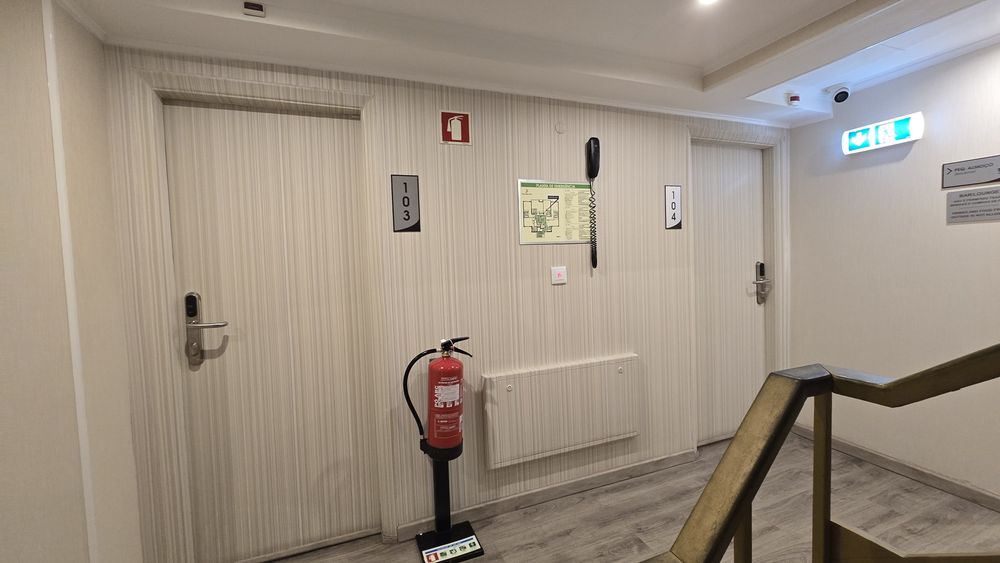 Aplicação de Papel de Parede.