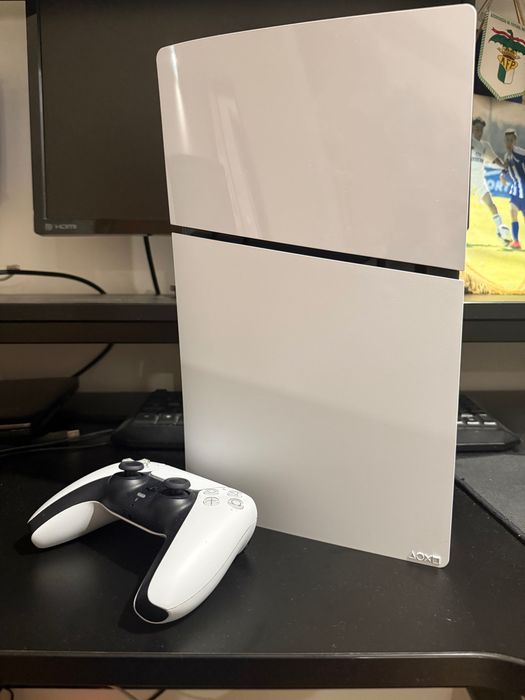 PS5 Slim Digital Edition – Excelente estado