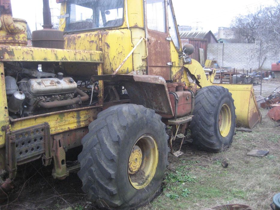 трактор погрузчик т 156
