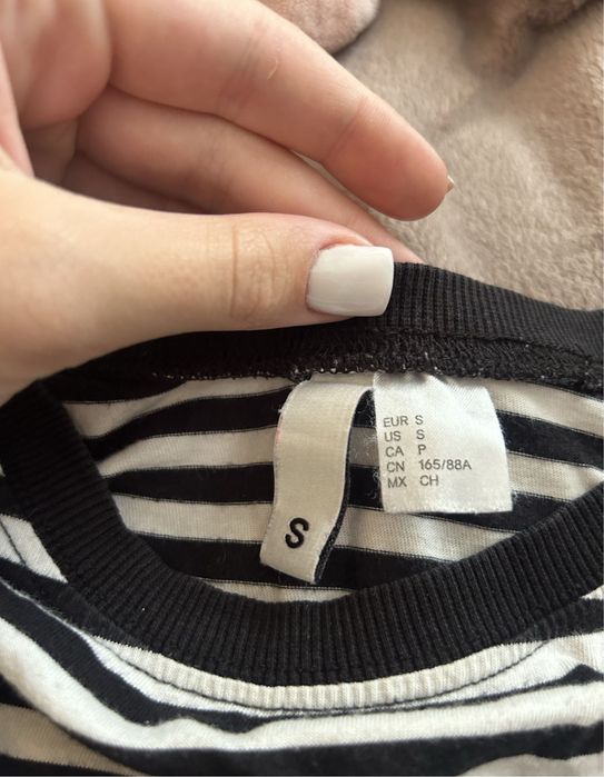 лонгслів в смужку