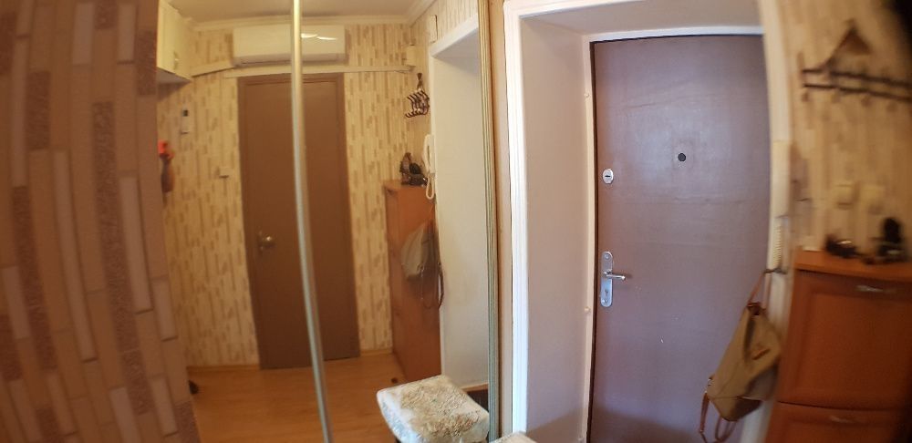 Вiльна з 9.08- 1к.кв Парковая 34 море через дорогу