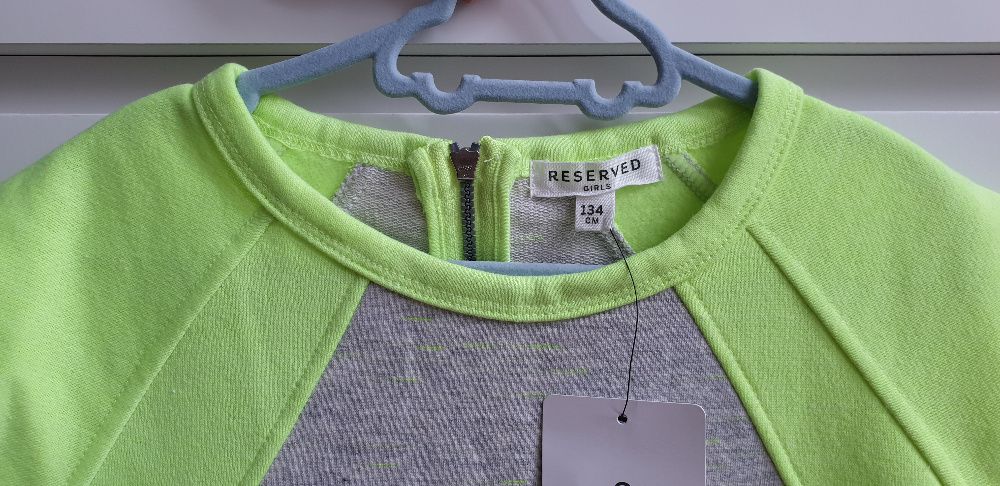 Nowa sukienka Reserved r.134