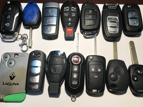 Dorabianie kluczy samochodowych, awaryjne otwieranie samochodów.