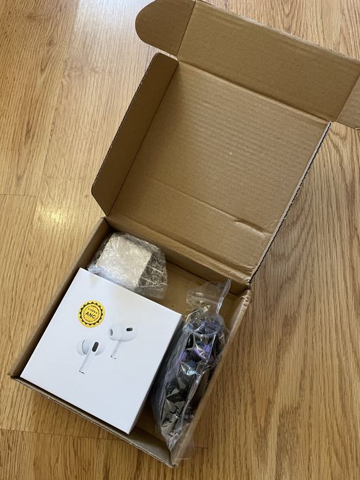 Bezprzewodowe słuchawki Apple AirPods Pro