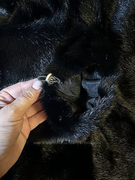 Норкова шуба автоледі