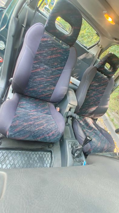 Przednie fotele Honda Civic EK4