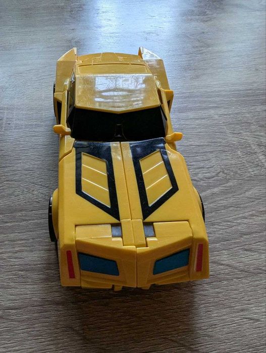 Transformer Bumblebee Husbro