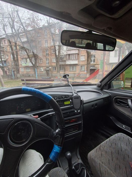 Продам авто ваз-2115