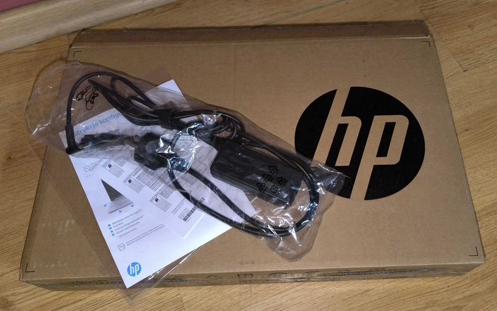 HP laptop 15,6  Intel Core i3 SSD256 GB DDR4 8GB  Win11 + gratisy
