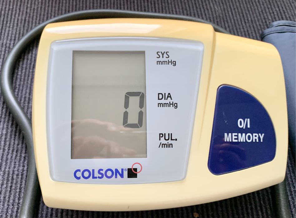 Medidor pressão arterial braço  Digital Blood pressure monitor