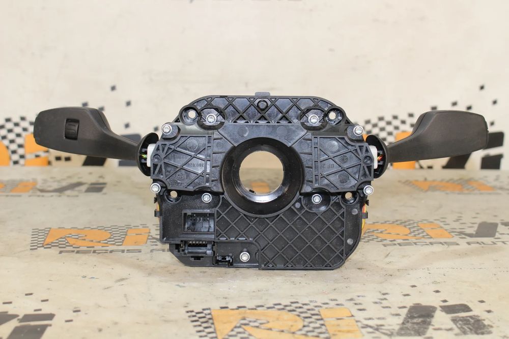 Conjunto / manetes de luzes e limpa vidros BMW 7 (F01, F02, F03, F04)