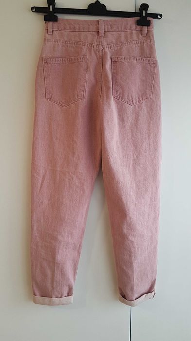 Nowość 2025:) dżinsowe BOYFRIEND BERSHKA roz 32