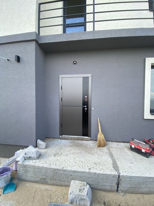 Двері вхідні вуличні для будинків входные металлические двери в дом