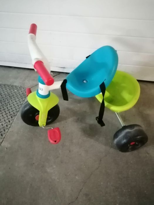 Triciclo criança
