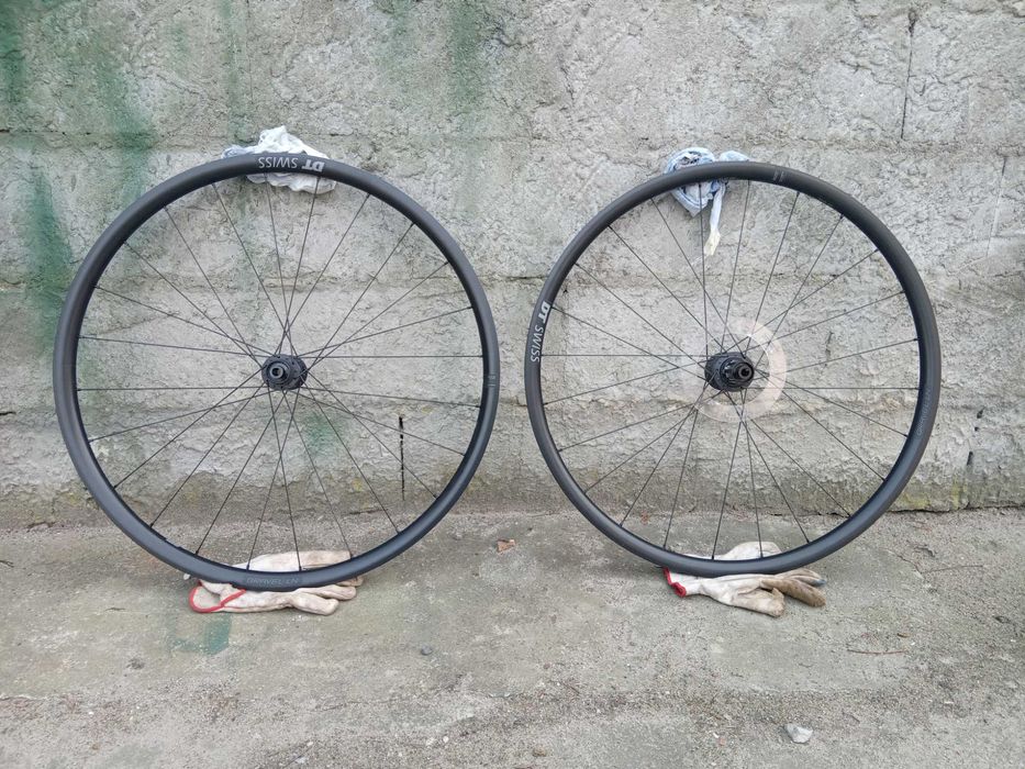 Koła 28 DT Swiss Gravel LN