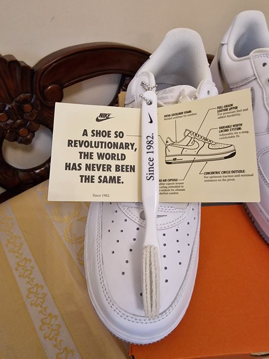 Nowe buty Nike Air Force 1 Low Retro 44.5