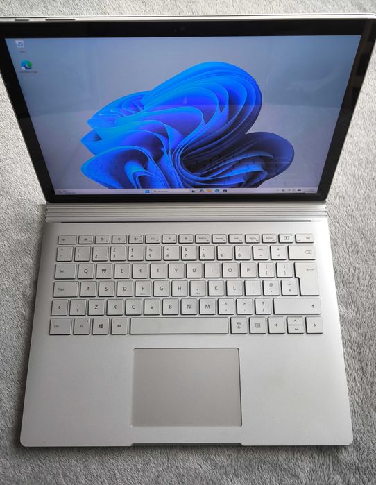 Surface book 3,  13,5"